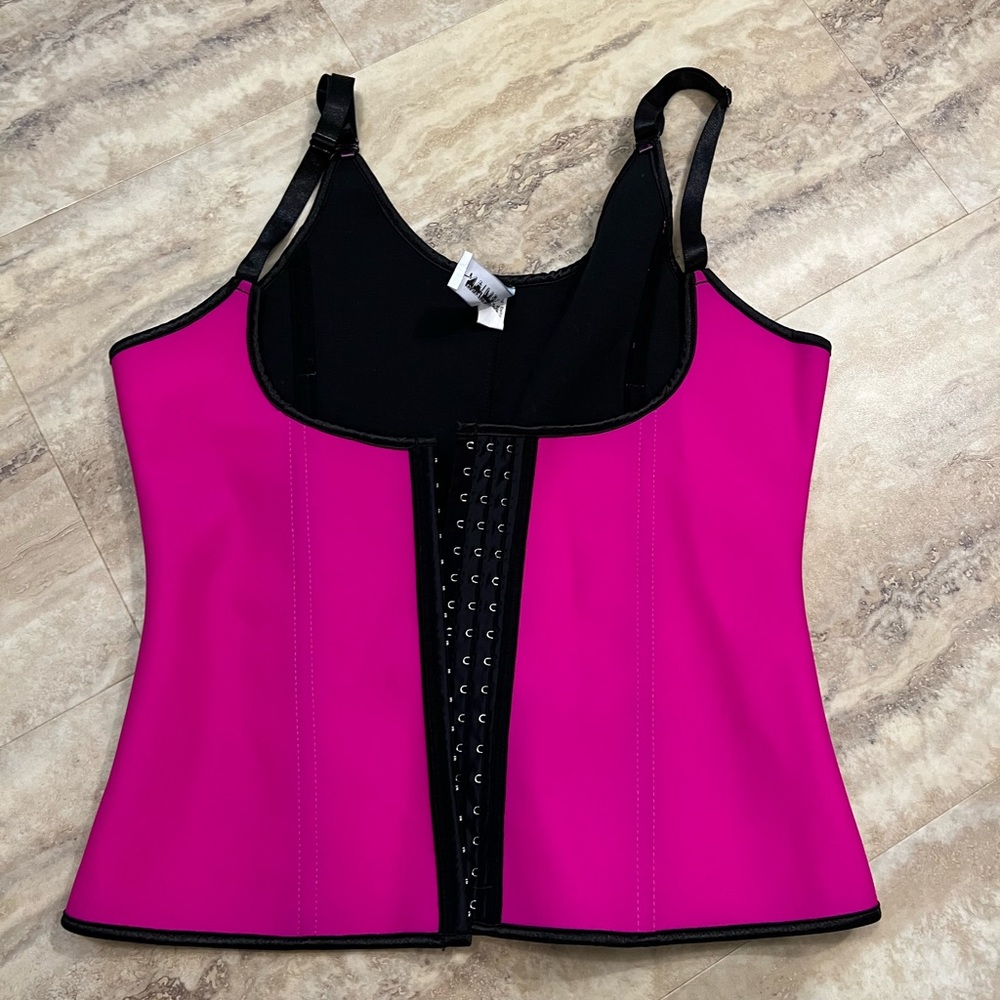 Waist trainer
